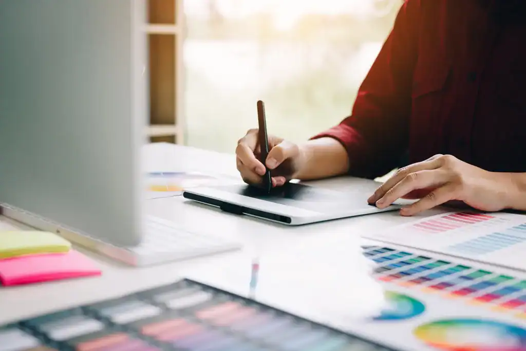 Working on a tablet | Moxie360 Marketing